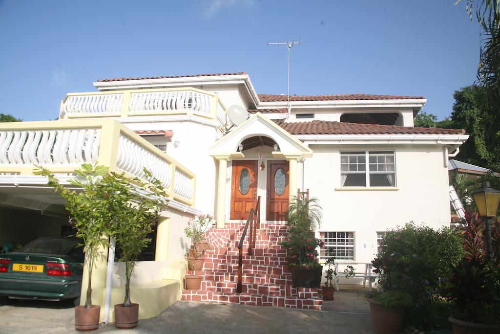 Palm Paradise Guest House And Apartments BARBADOS Eksteriør billede